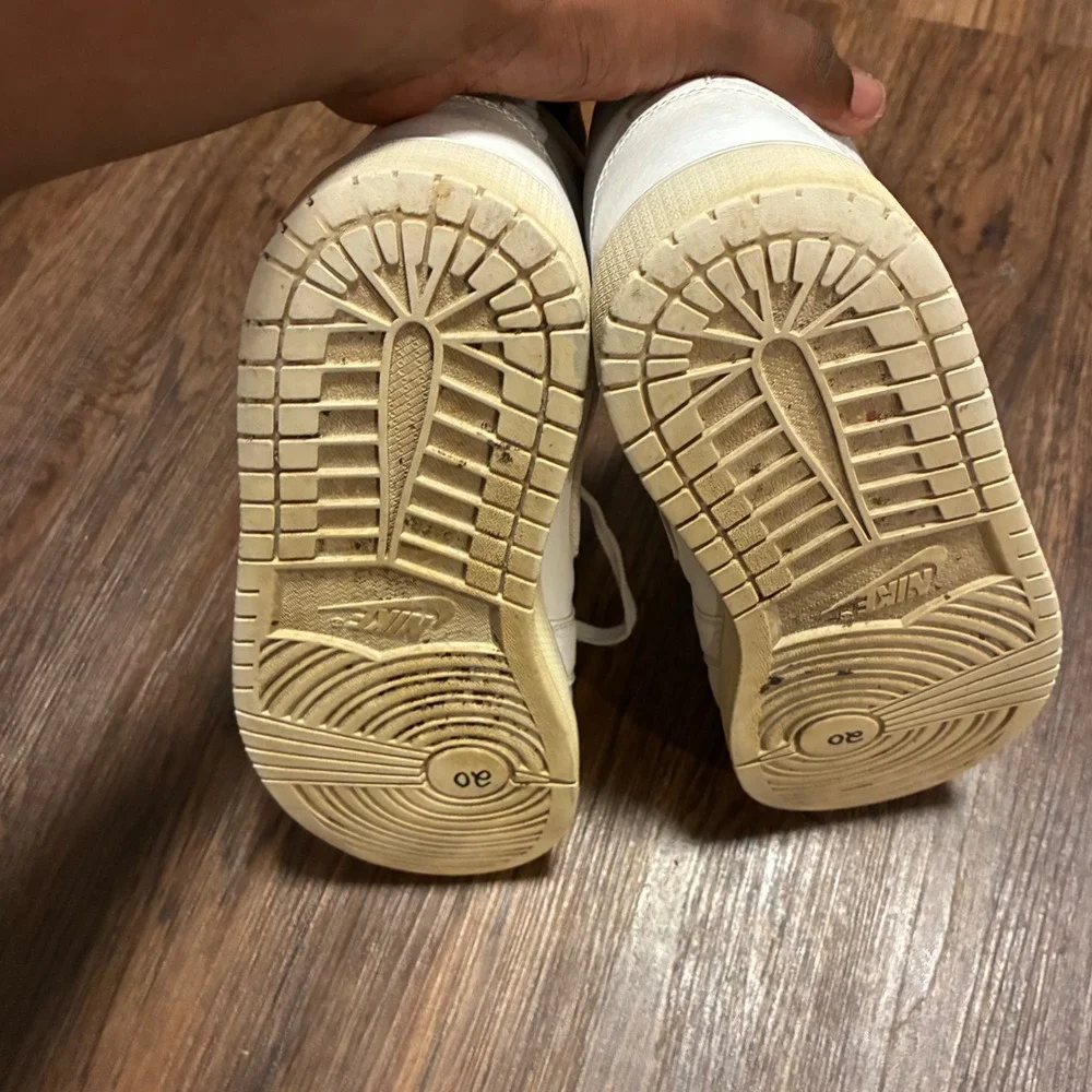 Jordan authentic nike